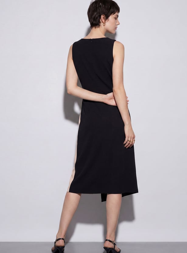 CODE Ring Detail Midi Dress