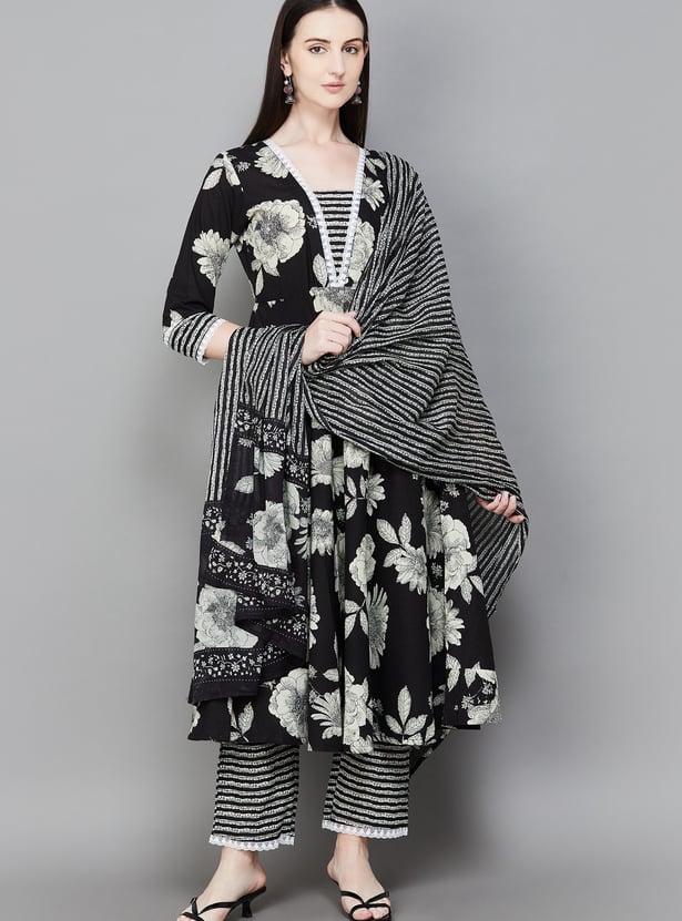 LIBAS Floral Print A-line Kurta Set