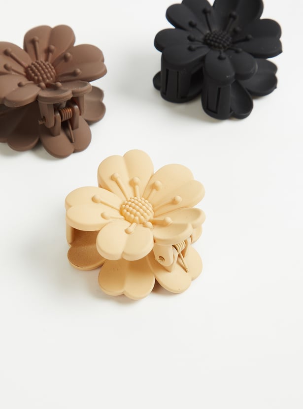 FAME FOREVER Assorted Floral Claw Clip - Pack of 3