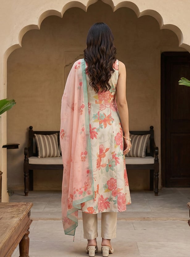 W Floral Print Straight Kurta Set