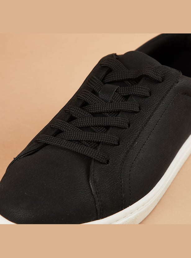 FORCA Solid Lace-Up Shoes