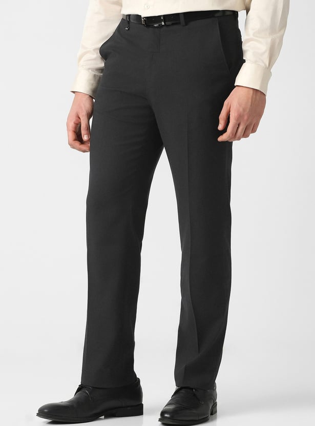 VAN HEUSEN Solid Regular Formal Trousers