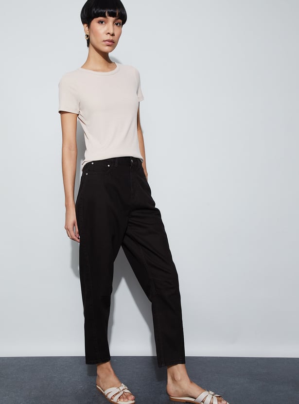 FAME FOREVER Solid Straigt Fit Jeans
