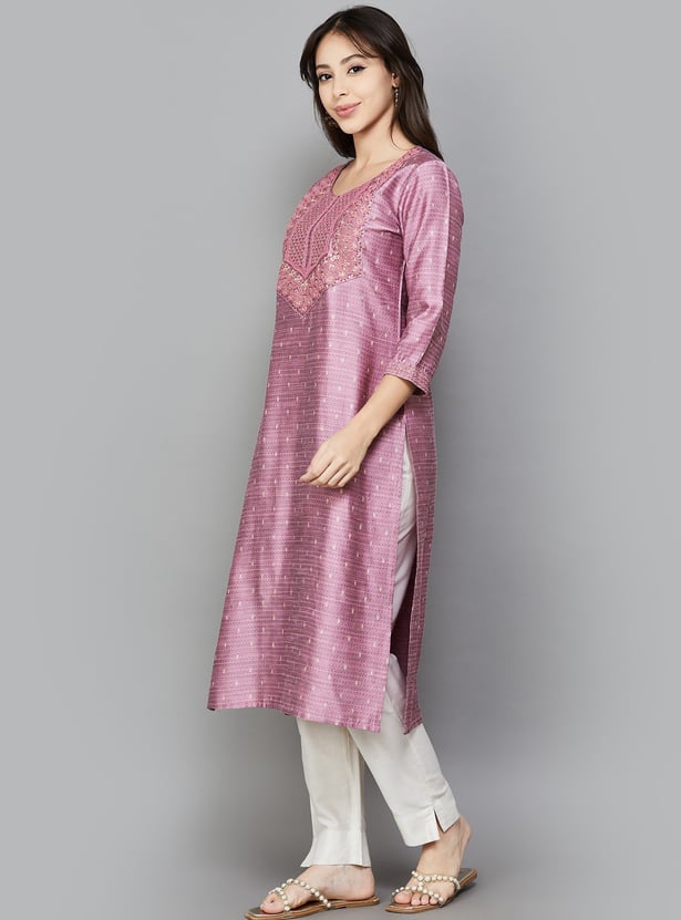 SPAN Embroidered Straight Kurta