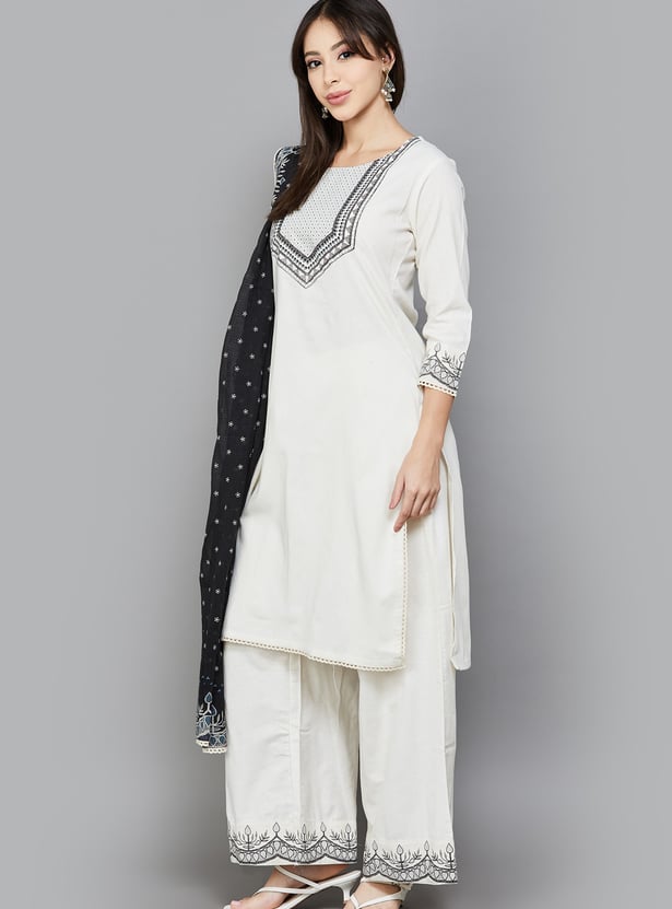 SPAN Embroidered Kurta Set