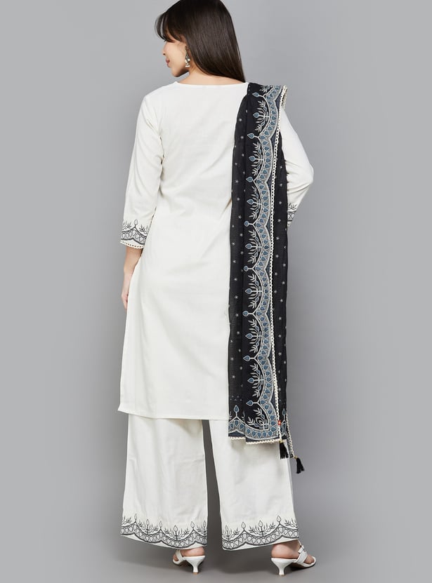 SPAN Embroidered Kurta Set
