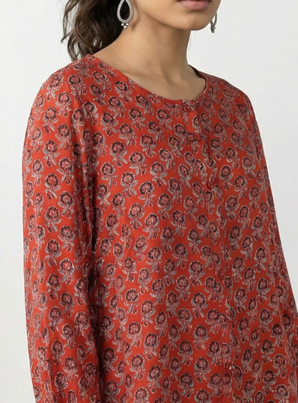 W Floral Print Round Neck Full Sleeve Top