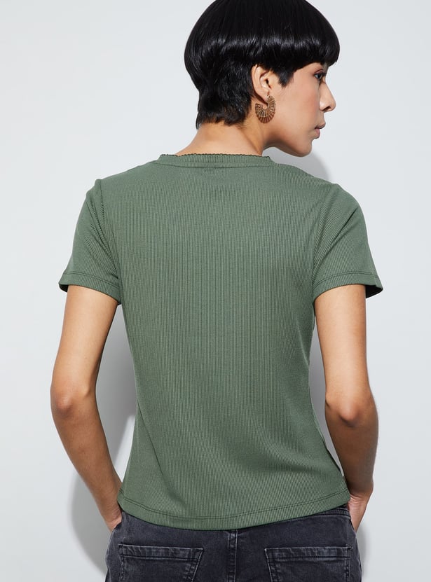 FAME FOREVER Ribbed T-shirt