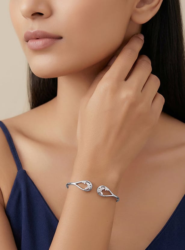 GIVA Stayin Alive Teardrop Design Sterling Silver Bracelet
