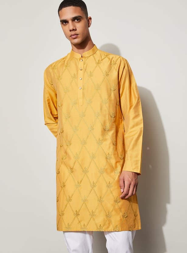 MELANGE Embroidered Straight Kurta