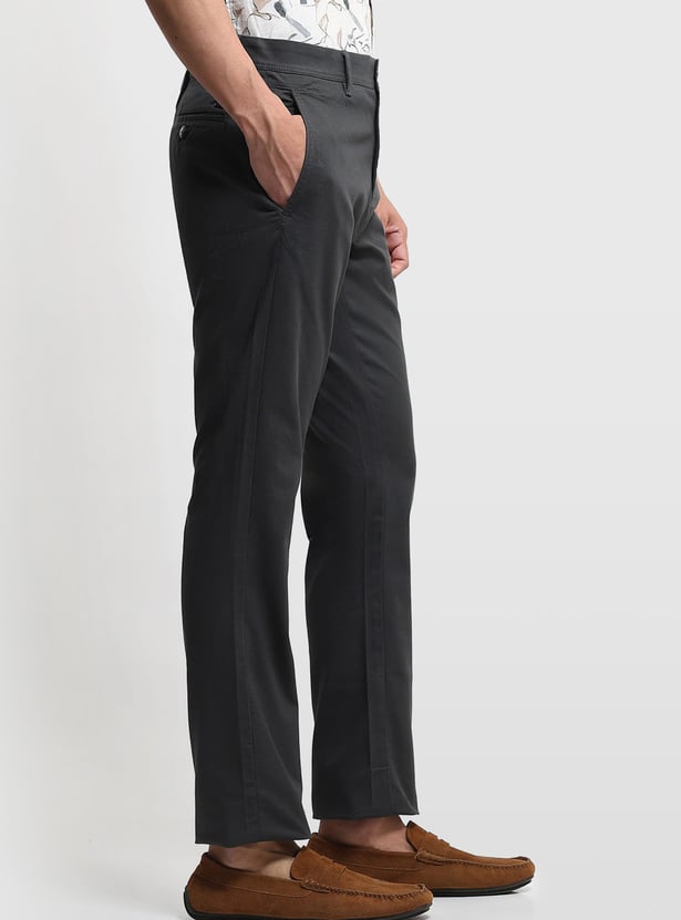 ARROW SPORT Solid Slim Straight Trousers