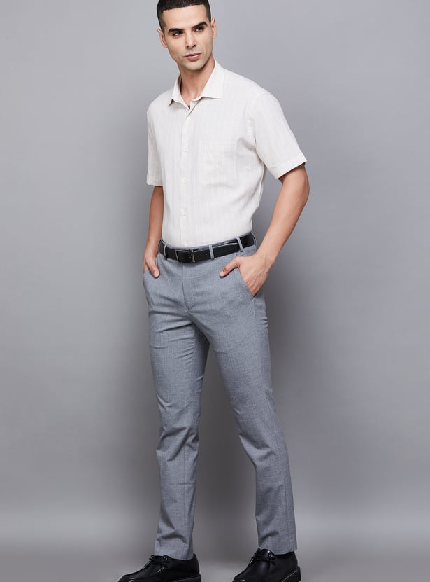 PARK AVENUE Solid Super Slim Formal Trousers