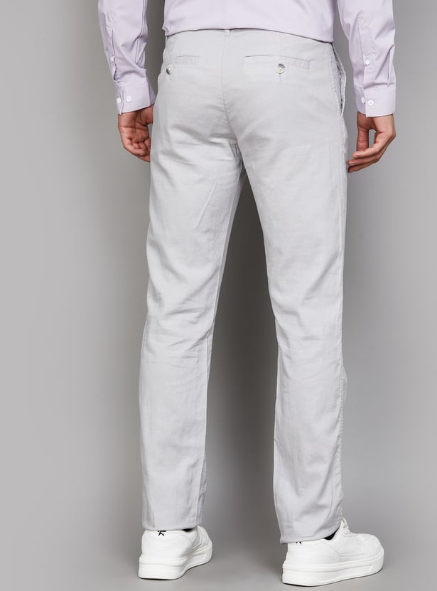 VH SPORTS Solid Slim Tapered Trousers