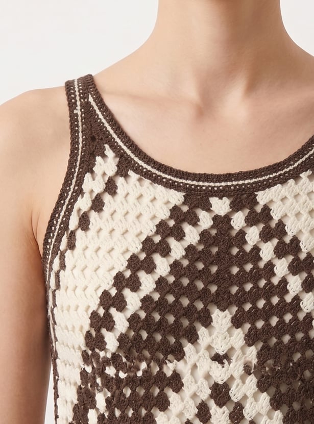 CODE Crochet Top