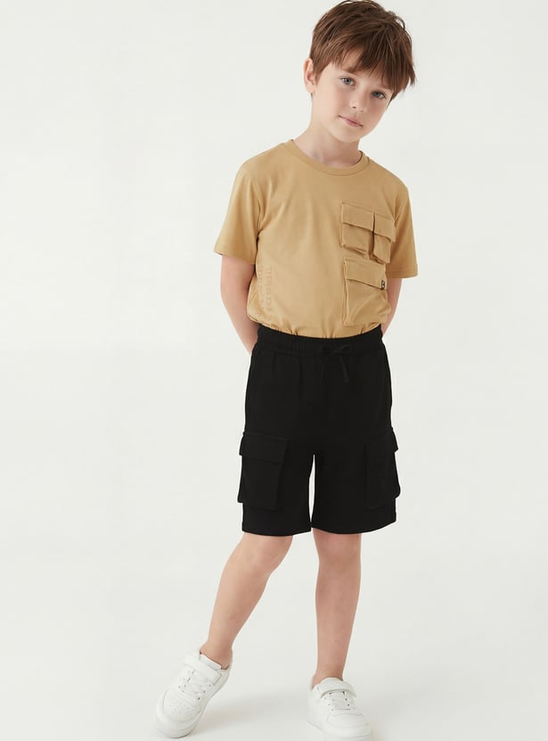 FAME FOREVER Boys Textured Cargo Shorts