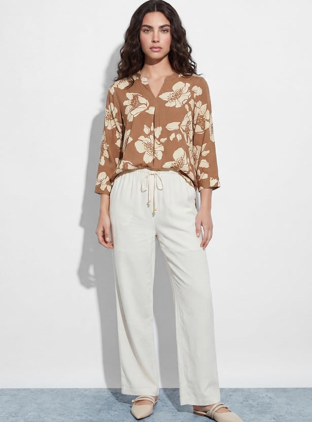 FAME FOREVER Floral Print Top