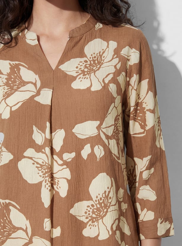 FAME FOREVER Floral Print Top