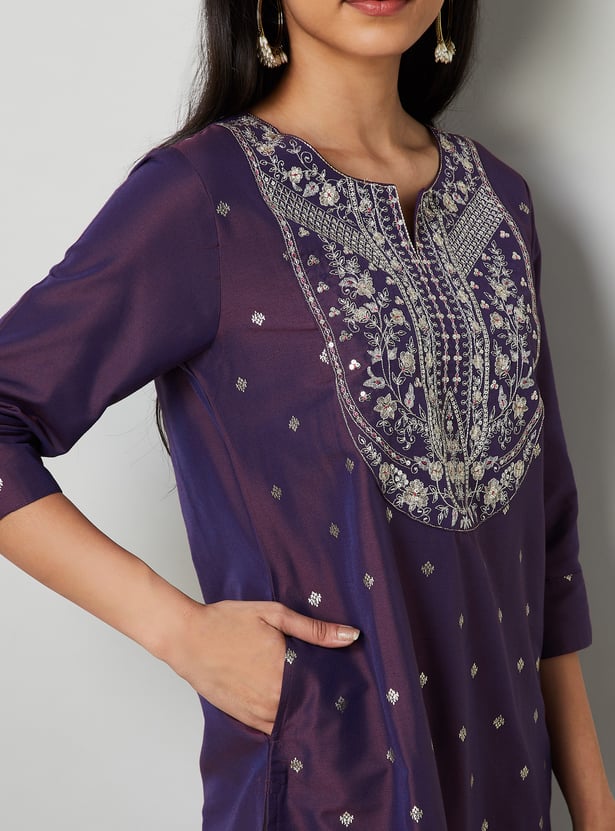 MELANGE Embroidered Straight Kurta