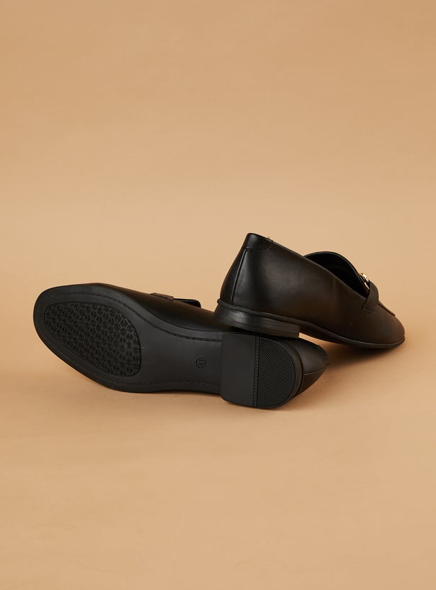CODE Solid Horsebit Loafers