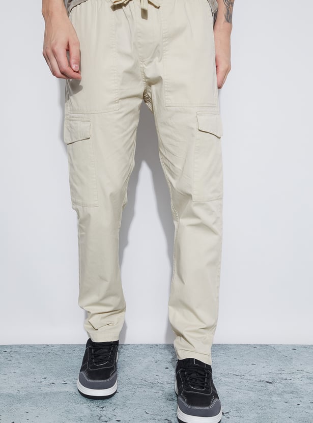 FAME FOREVER Solid Regular Fit Trousers
