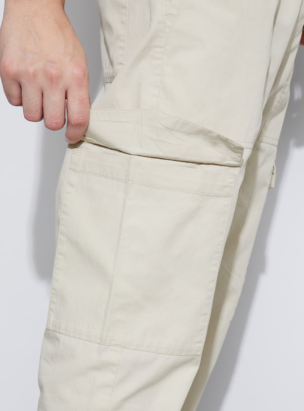 FAME FOREVER Solid Regular Fit Trousers