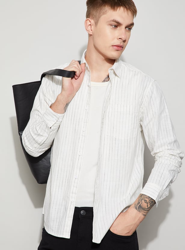 FAME FOREVER Striped Regular Fit Shirt