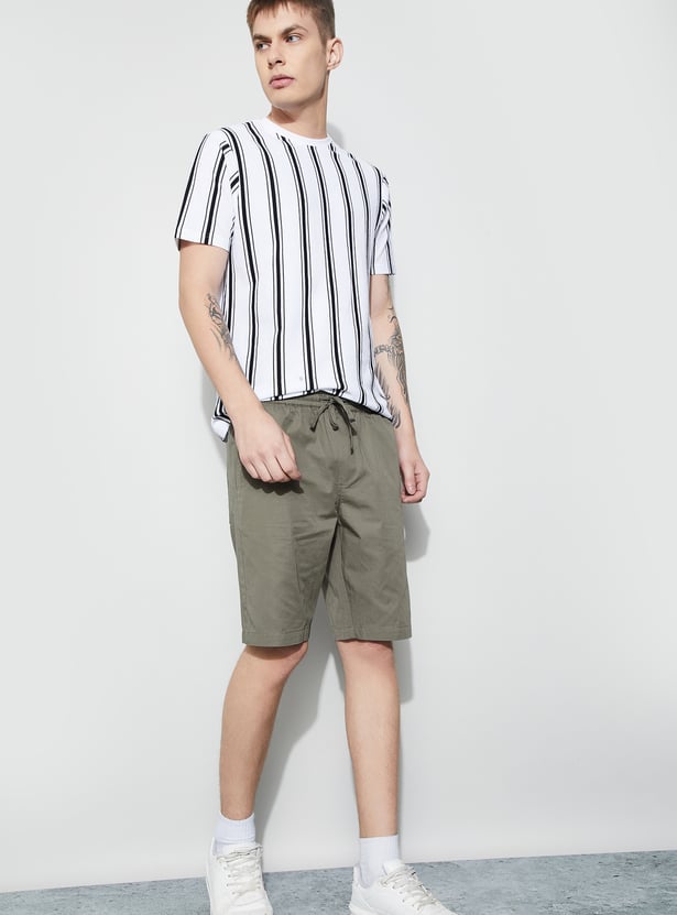 FAME FOREVER Solid Shorts