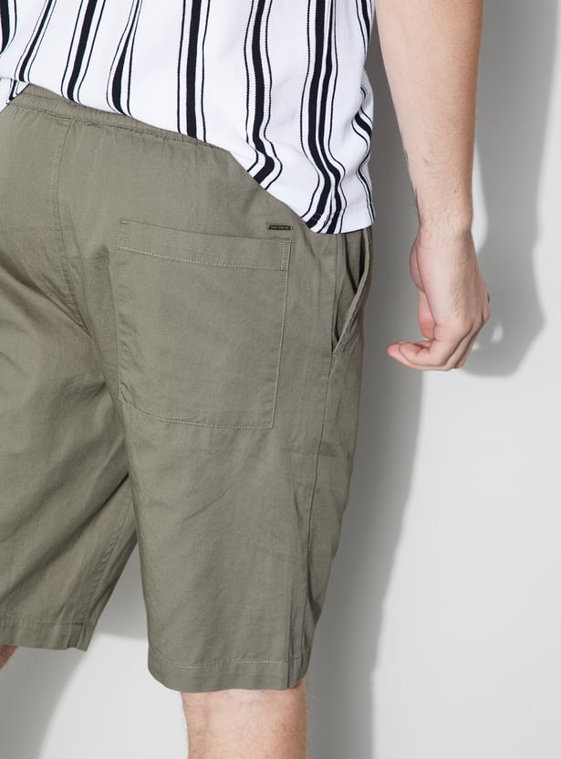 FAME FOREVER Solid Shorts