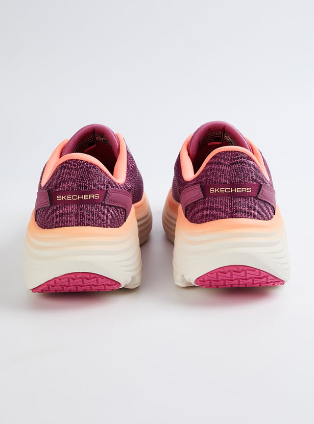 SKECHERS Go Run Max Cushioning Sports Shoes