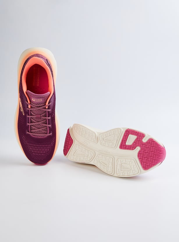 SKECHERS Go Run Max Cushioning Sports Shoes