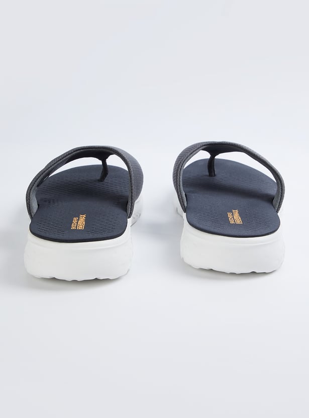 SKECHERS Solid Flip Flops