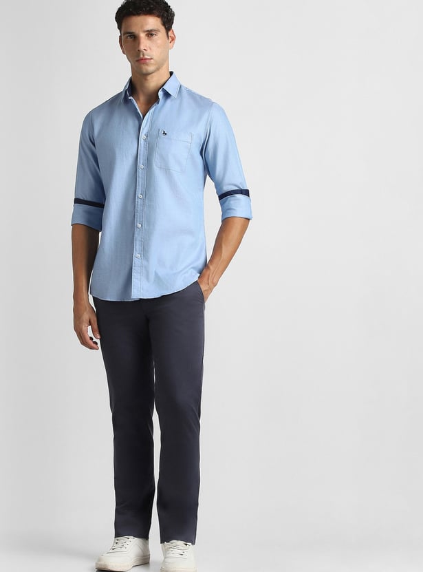 VH SPORTS Solid Slim Fit Shirt