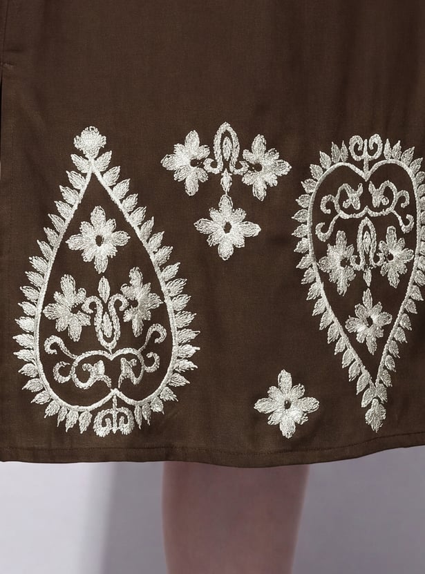 FAME FOREVER Embroidered Midi Skirt