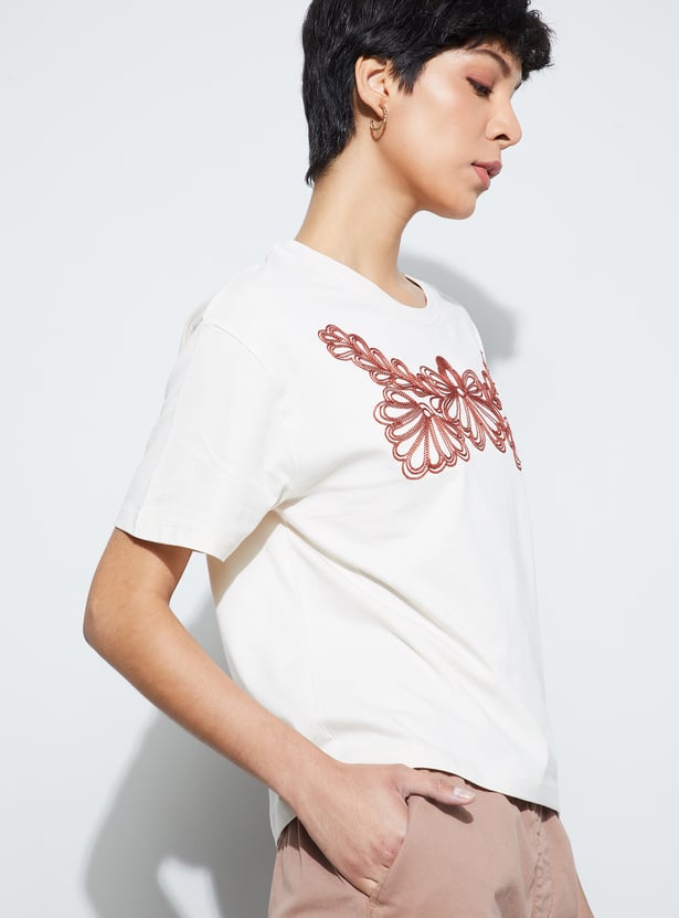 FAME FOREVER Embroidered T-shirt