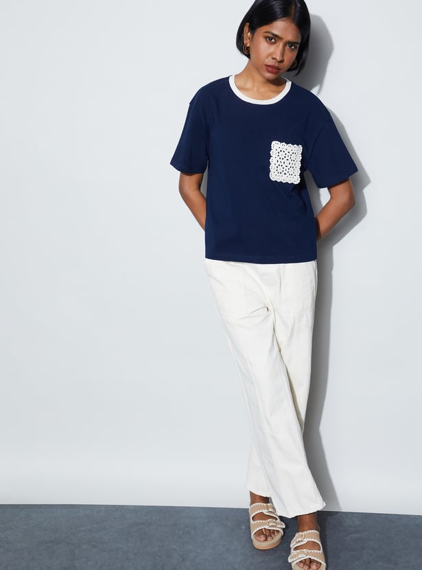FAME FOREVER Crochet Pocket T-shirt