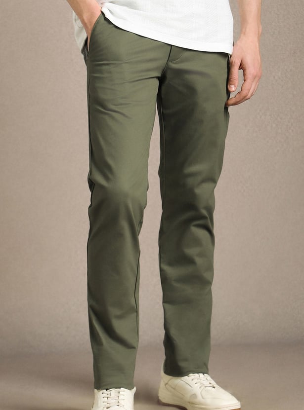 LP SPORT Solid Slim Tapered Trousers