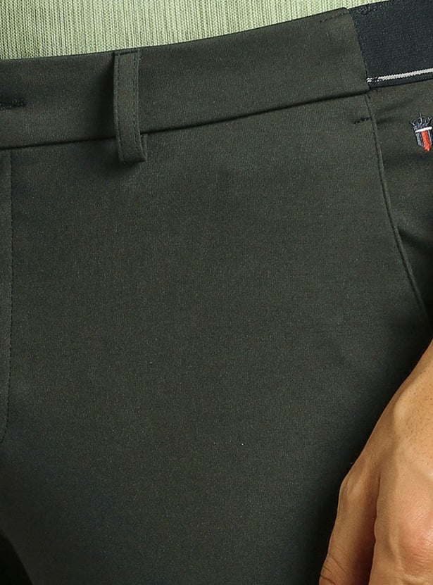 LP SPORT Solid Slim Tapered Trousers