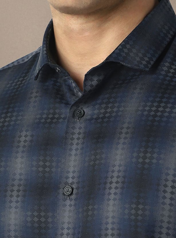 LOUIS PHILIPPE Textured Slim Fit Formal Shirt