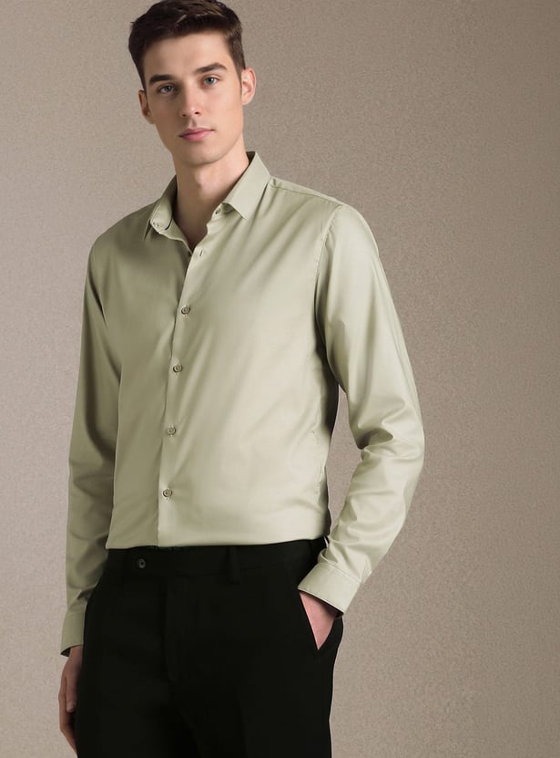 LOUIS PHILIPPE Solid Super Slim Fit Formal Shirt