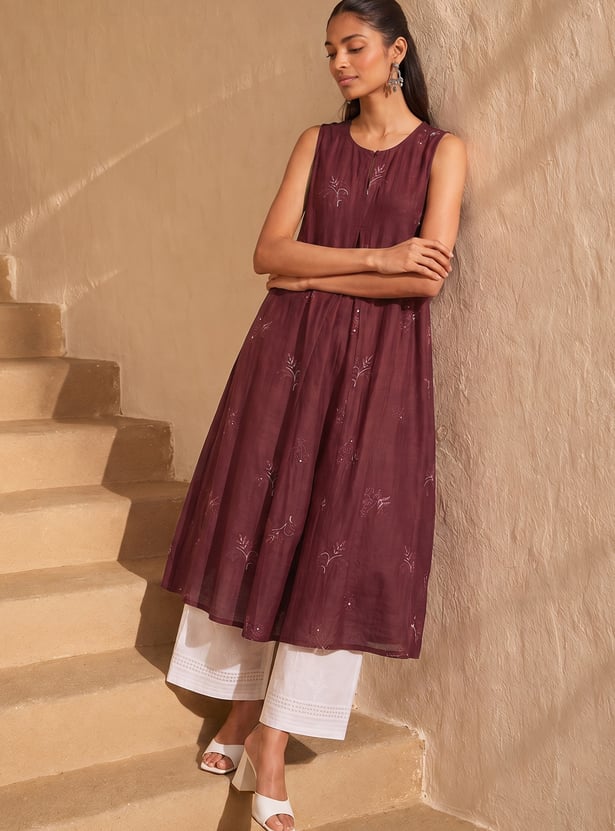 MELANGE Embroidered Sleeveless Flared Kurta