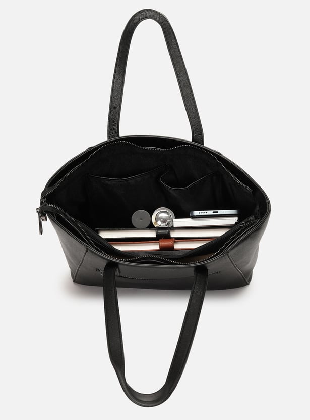 VAN HEUSEN Chevron Shoulder Bag
