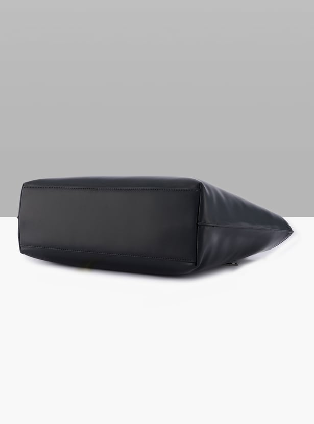 CAPRESE Malta Shoulder Bag