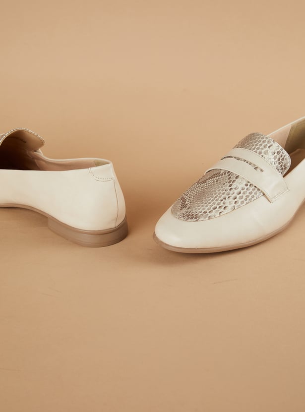 GINGER Textured Loafers