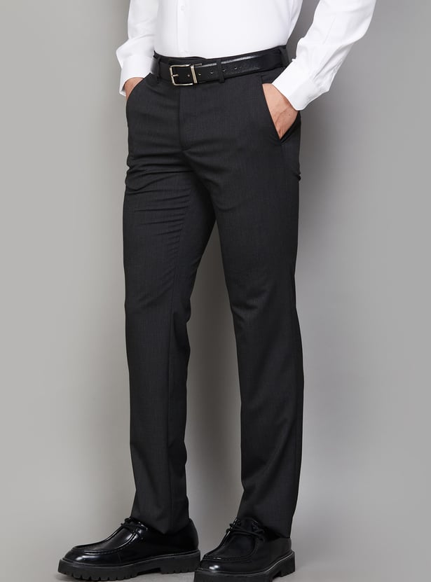 VAN HEUSEN Solid Slim Fit Formal Trousers