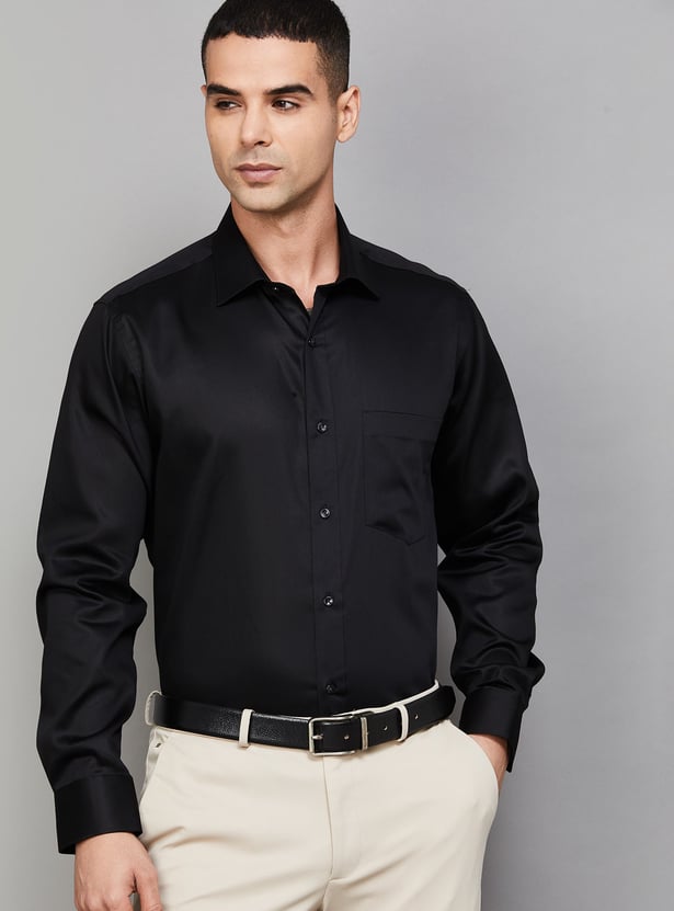 VAN HEUSEN Solid Custom Fit Formal Shirt