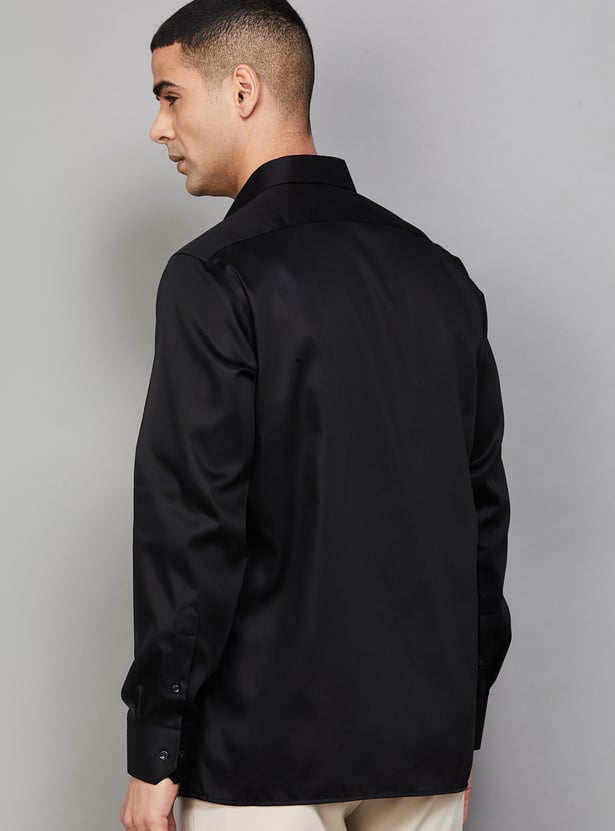VAN HEUSEN Solid Custom Fit Formal Shirt
