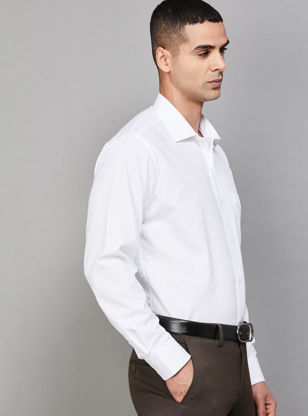 VAN HEUSEN Solid Custom Fit Formal Shirt