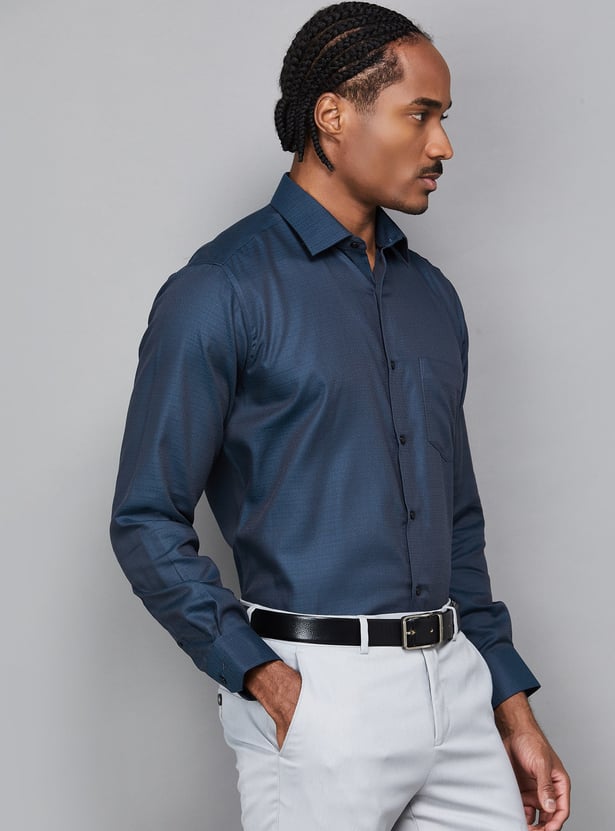 VAN HEUSEN Patterned Regular Fit Formal Shirt