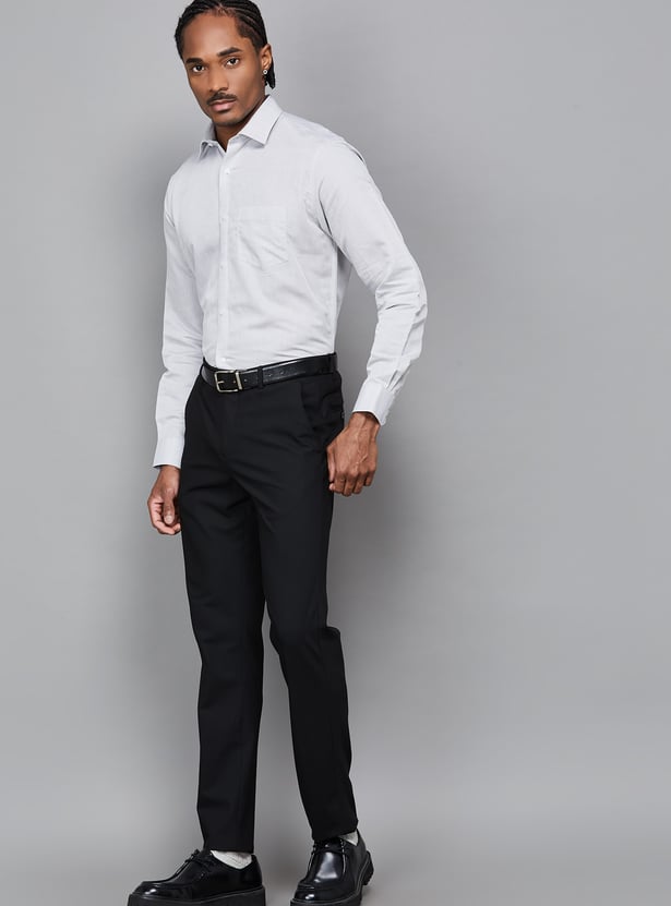 VAN HEUSEN Solid Custom Fit Formal Shirt