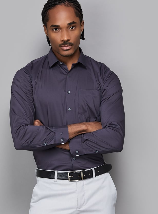 VAN HEUSEN Solid Slim Fit Formal Shirt